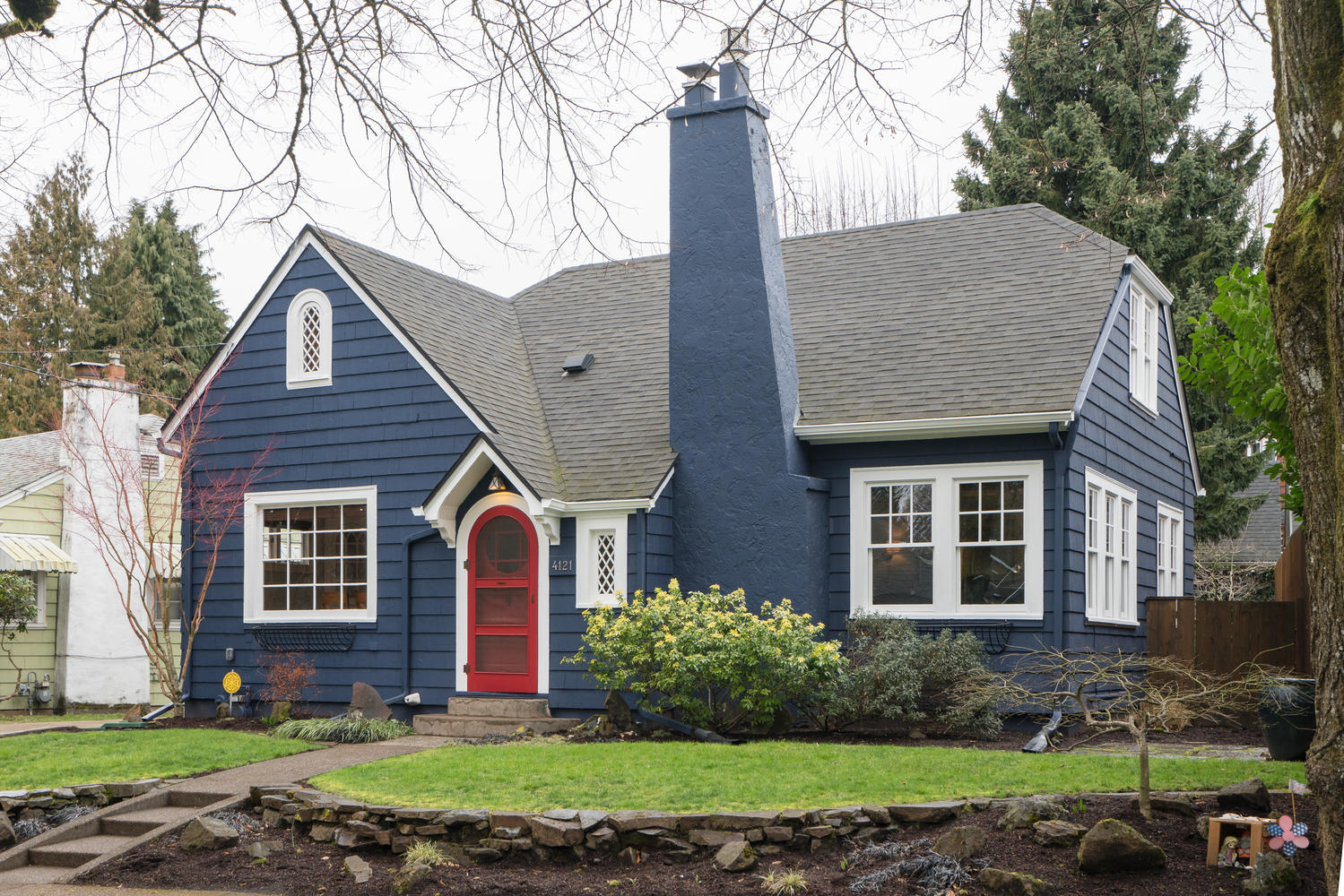 JUST LISTED Stunning in BeaumontWilshire Living Room Realty