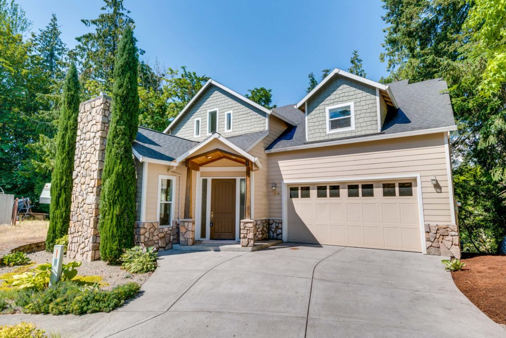 JUST LISTED A Creek Runs Through It Living Room Realty