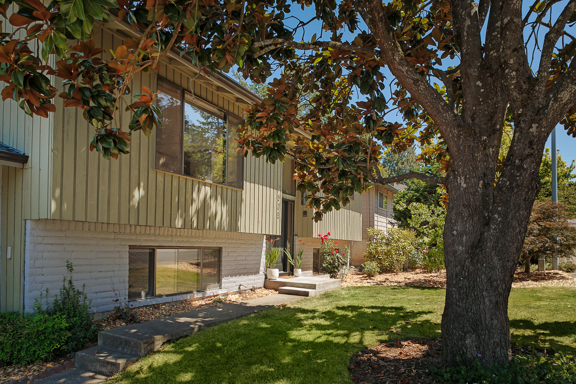 Glorious Garden Home