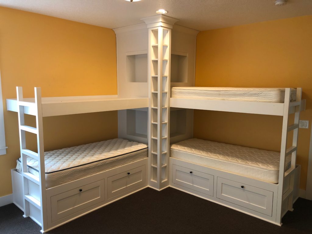 The perfect bedroom for quadruplets Living Room Realty