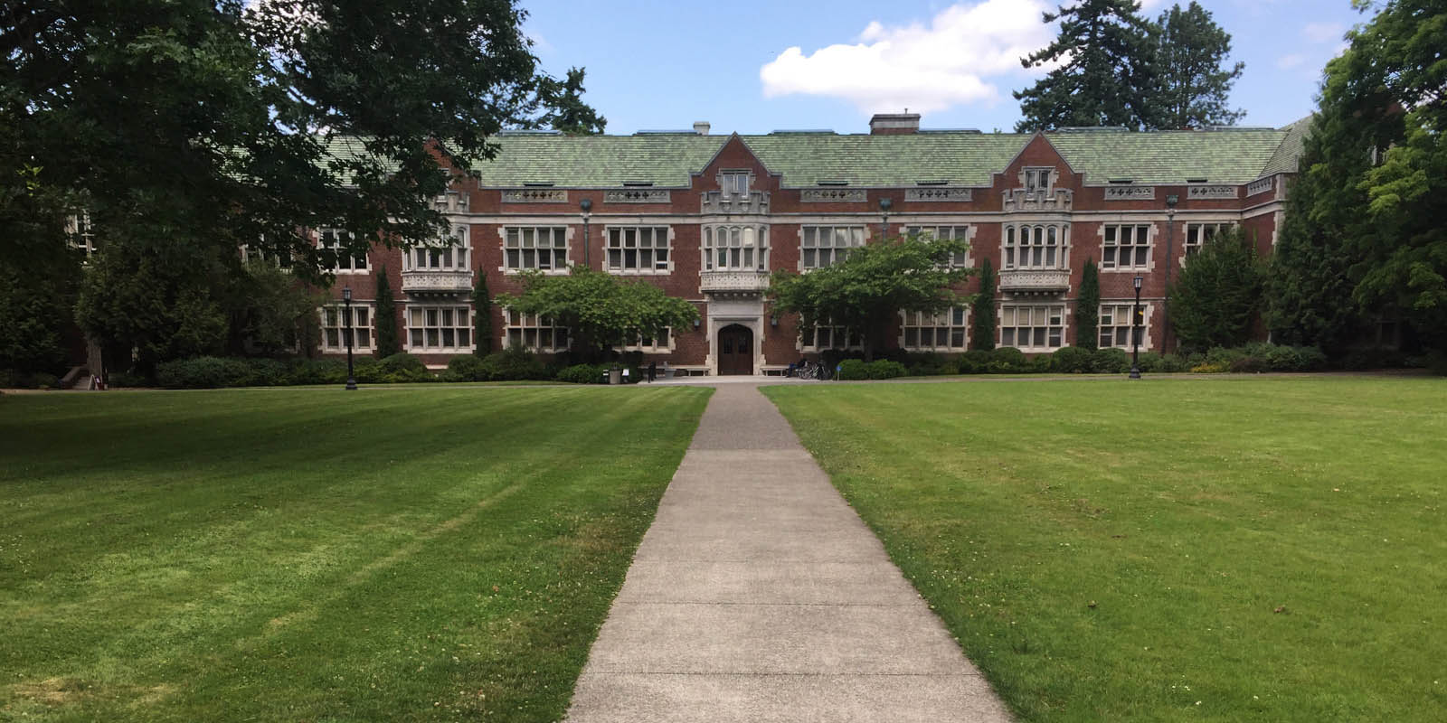 Reed Real Estate Living Room Realty