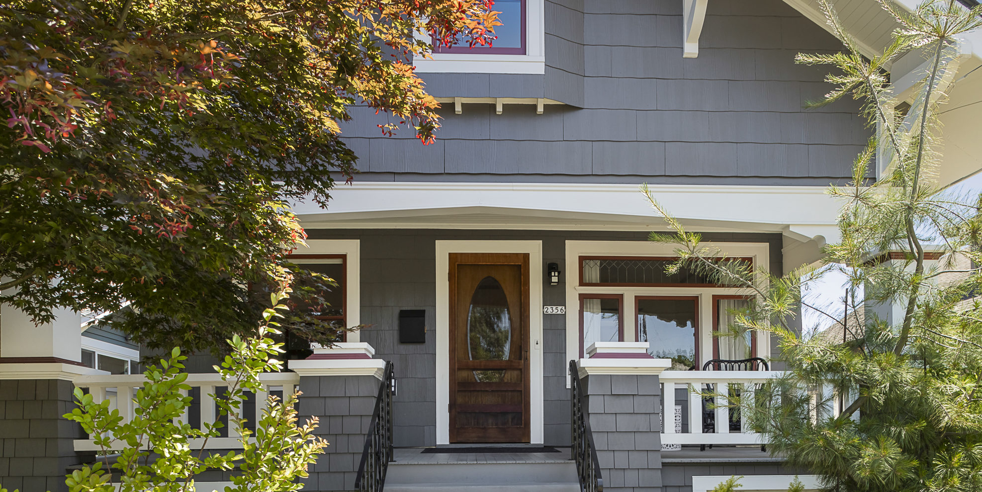 Richmond Craftsman Living Room Realty