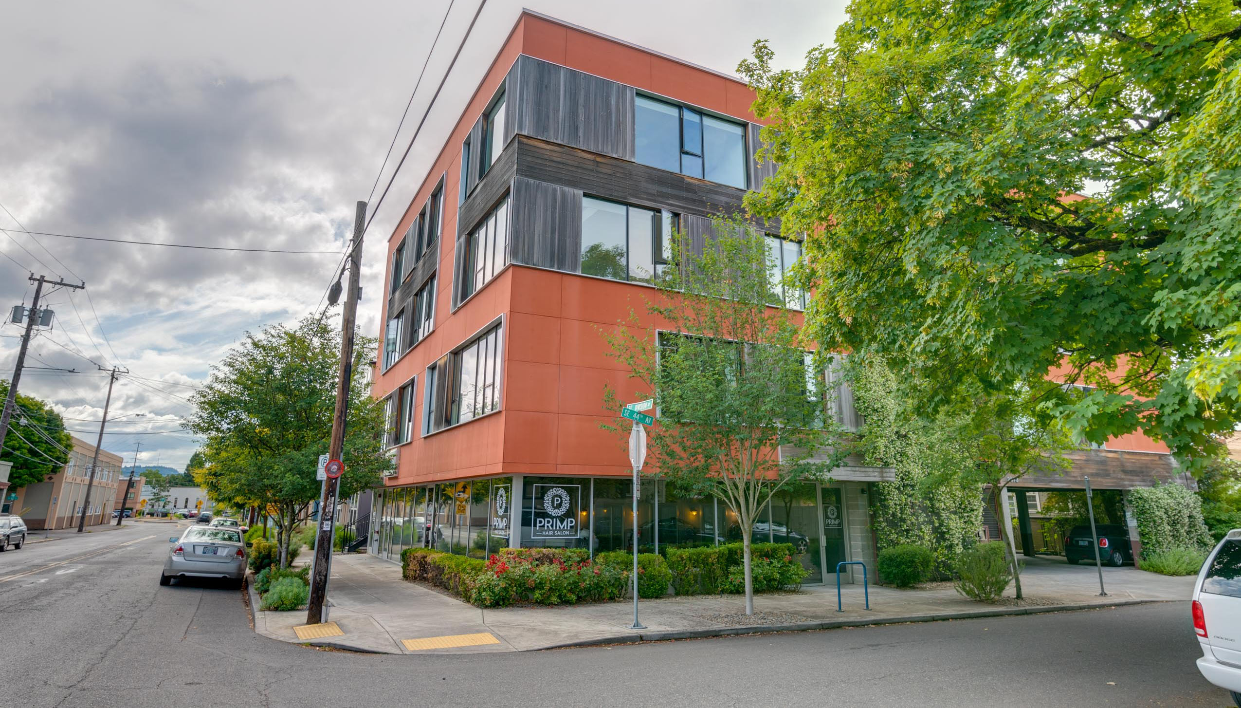 Holst Designed Northwest Modern Condo