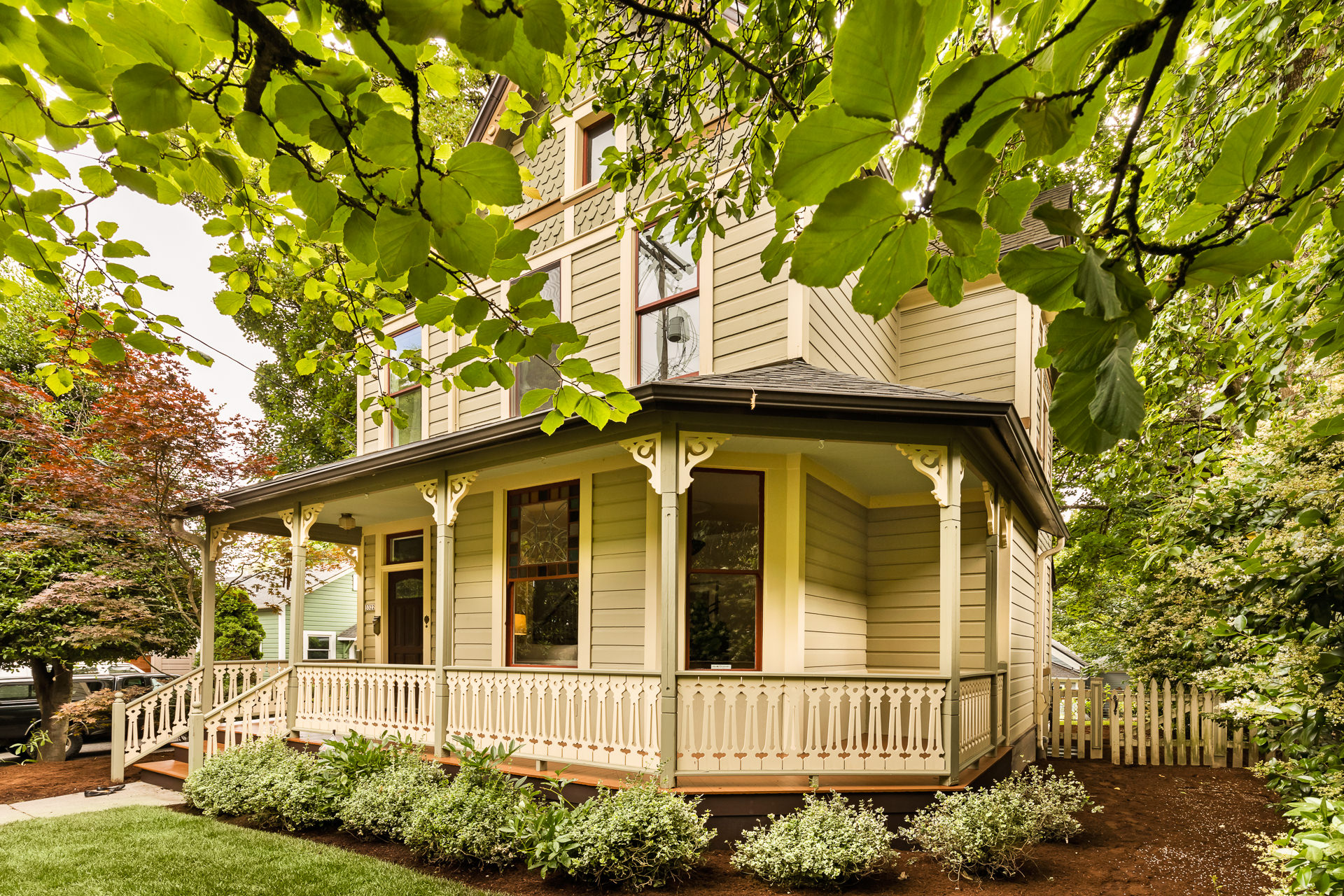 Sold! Beautiful Historic Victorian in Lair Hill