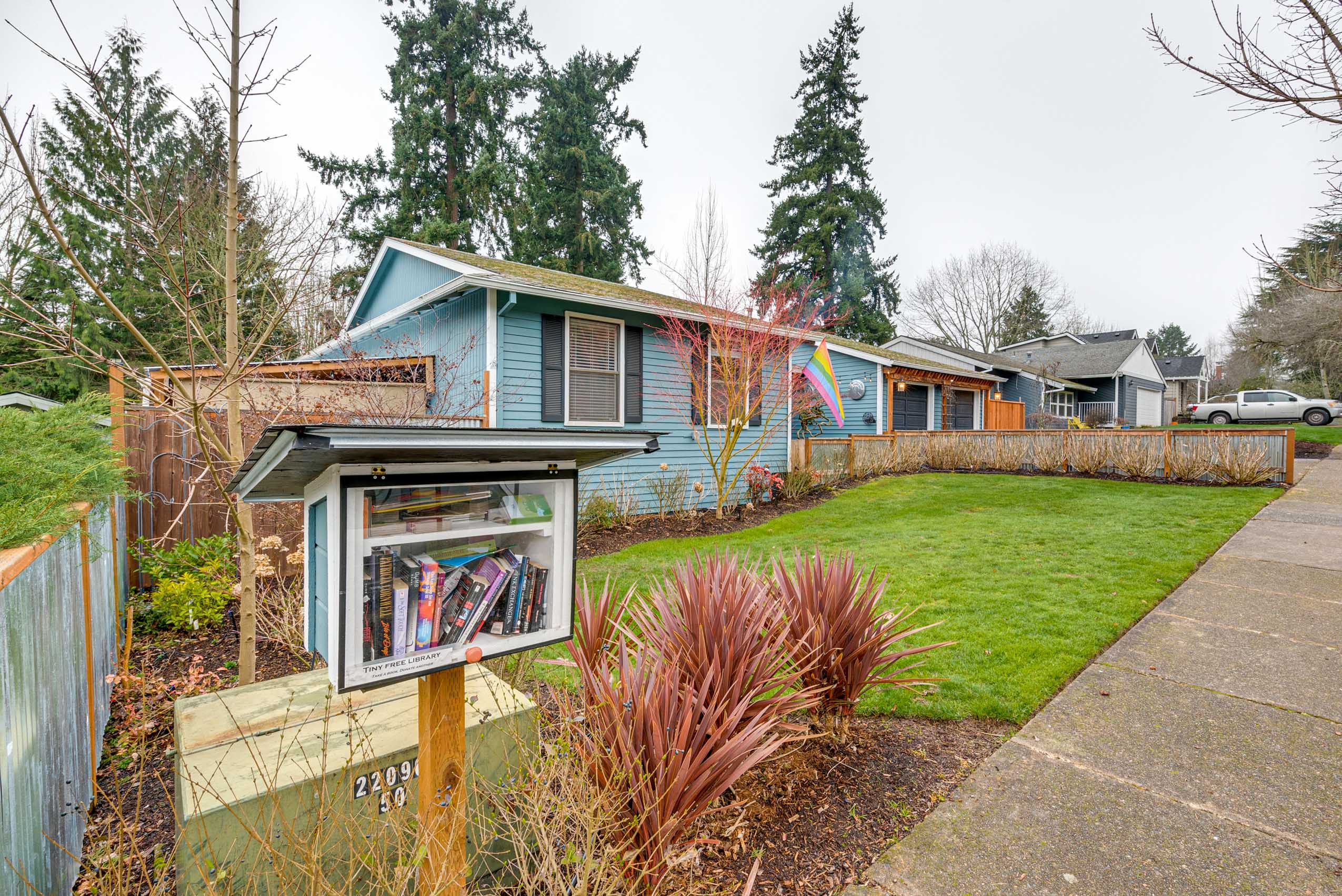 Just Listed: Beaverton Charmer that belongs in Sunset Magazine!