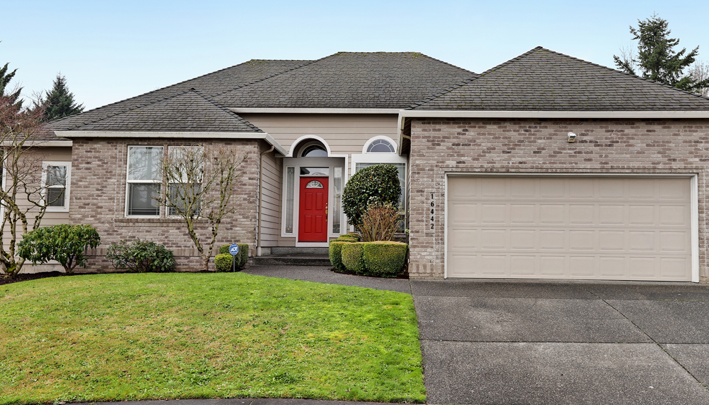 Gorgeous 1-level Retreat on Powell Butte