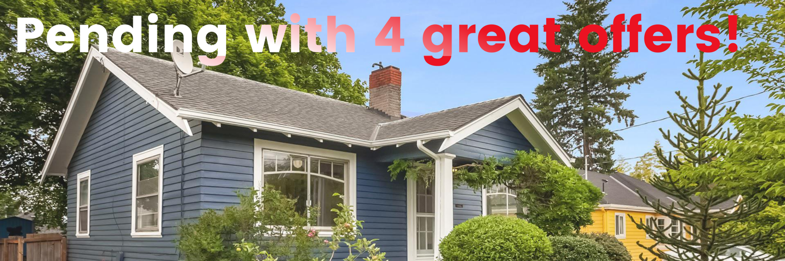 Pending Near Peninsula Park! Living Room Realty