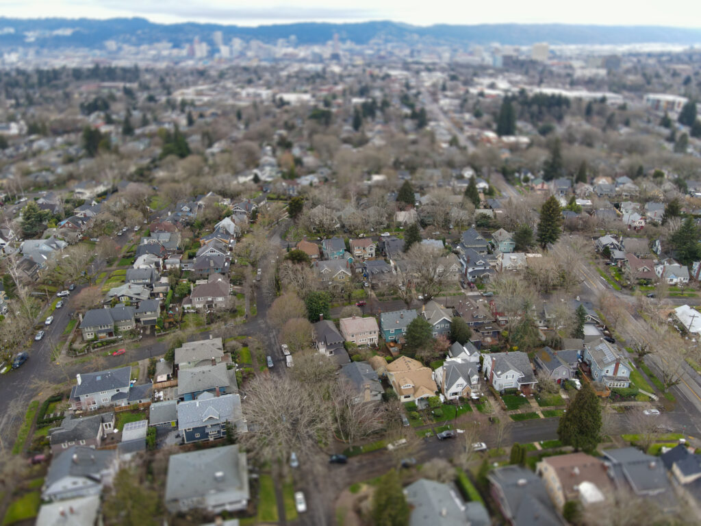 W facing from Laurelhurst