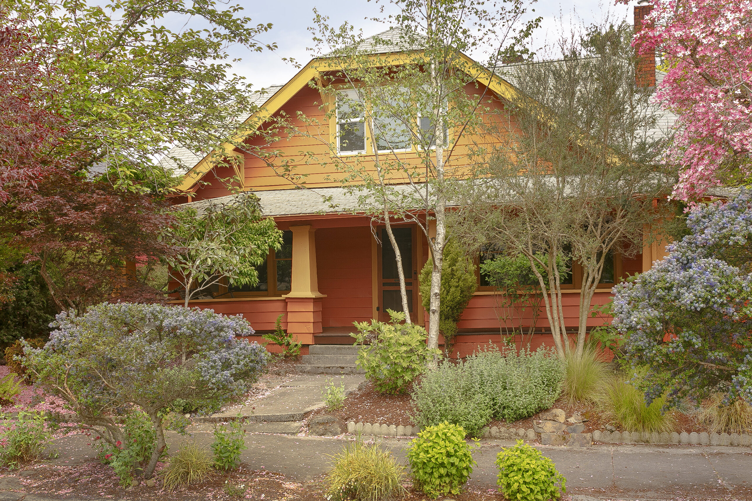 Just Listed: NoPo Bungalow Magic for $735K