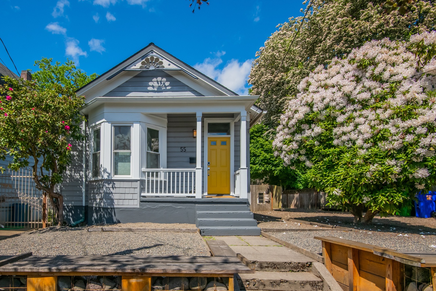 Jewelbox Victorian Cottage