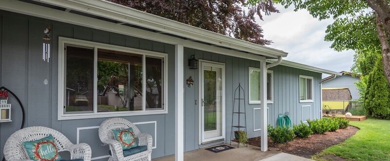 Just Sold! Cozy Canby Quarters