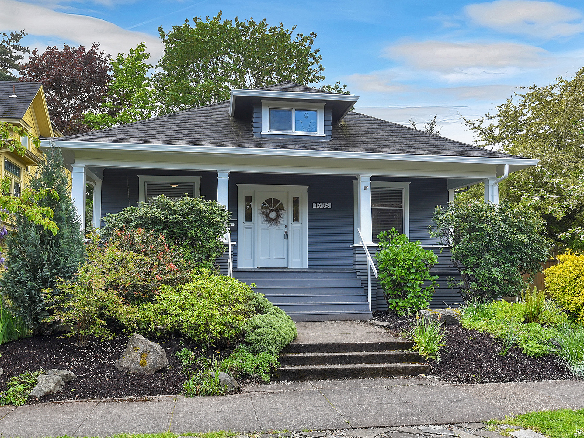 Craftsman Bungalow in Sellwood!