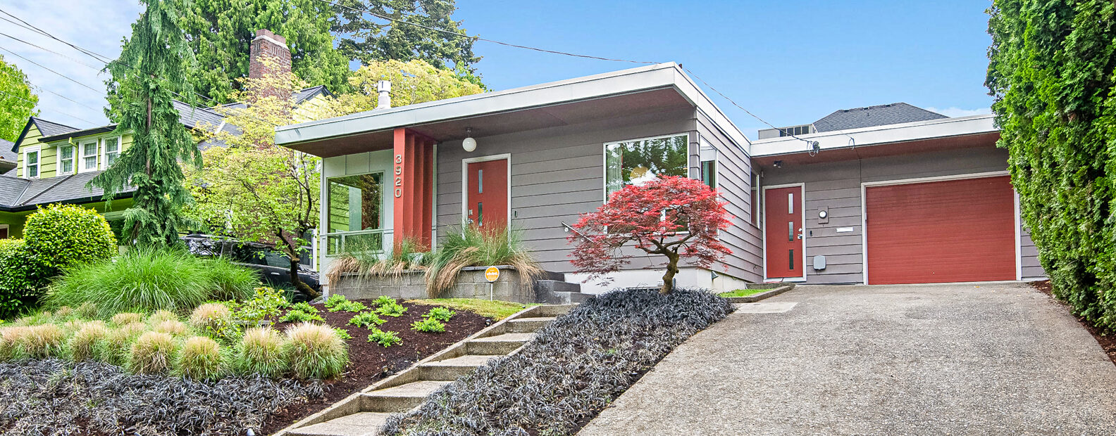 Just Listed: Meticulously Renovated Laurelhurst MCM