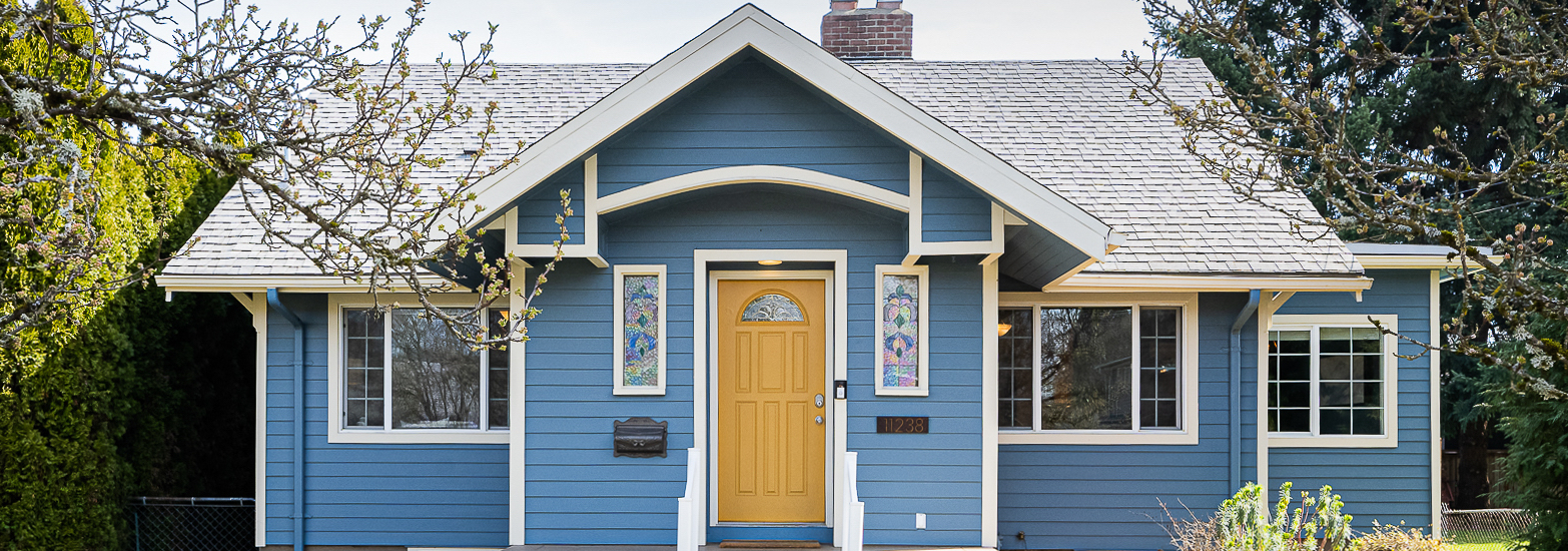 JUST LISTED: Adorable Milwaukie Bungalow