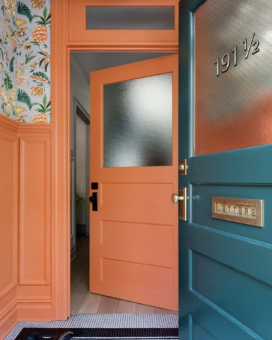 STYLE EDIT: INTERIOR DOORS WITH BOLD COLOR