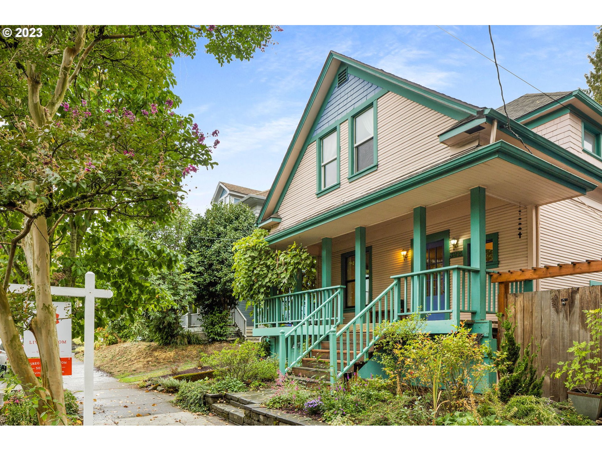 Just Listed! Sunnyside Victorian