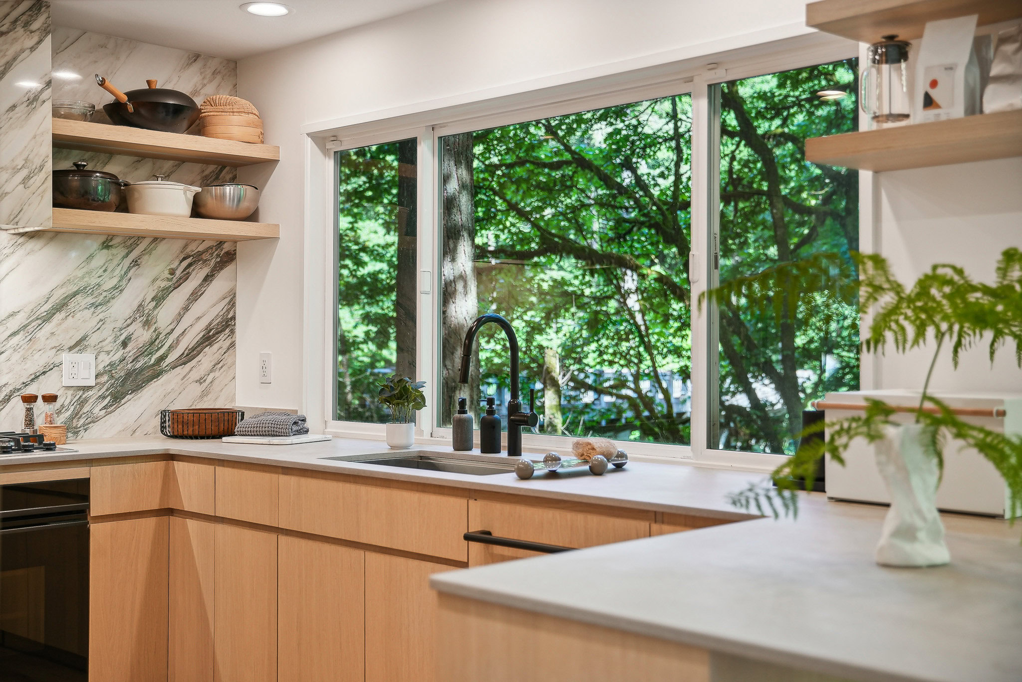 Introducing MIDORI Lush, Verdant Tree House in NW Portland Living