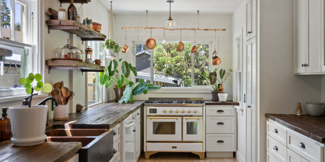 Classic-English-Inspired-Kitchens.png