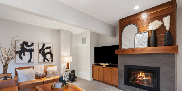 Warm-Wood-Accents-Throughout.png