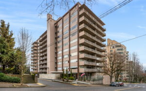 1-web-or-mls-2323-sw-park-pl-300x189.jpg
