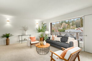 14-web-or-mls-2323-sw-park-pl-300x200.jpg