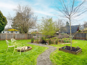 14320-SE-Cedar-Ave-34-300x225.jpg