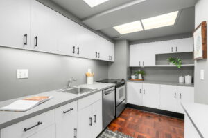 19-web-or-mls-2323-sw-park-pl-300x200.jpg