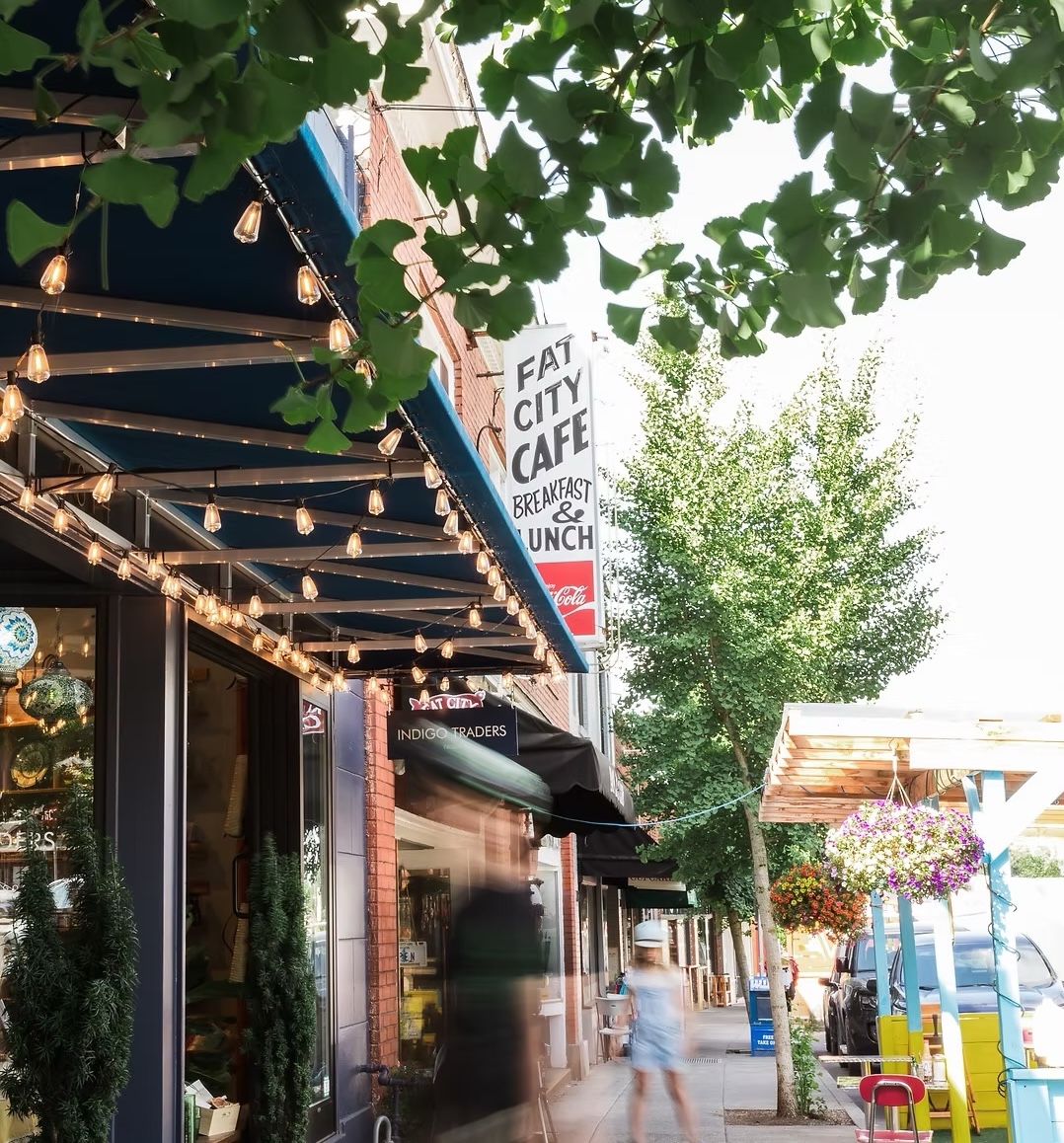 Neighborhood Spotlight: Maplewood