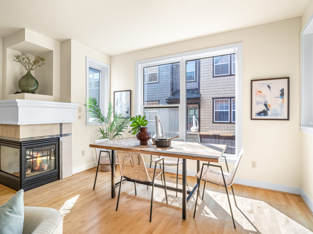 Aryne + Dulcinea with Living Room Realty, Portland, Oregon. Aryne Blumklotz, Buyers, Dulcinea Myers-Newcomb, Sellers, aryneanddulcinea.com