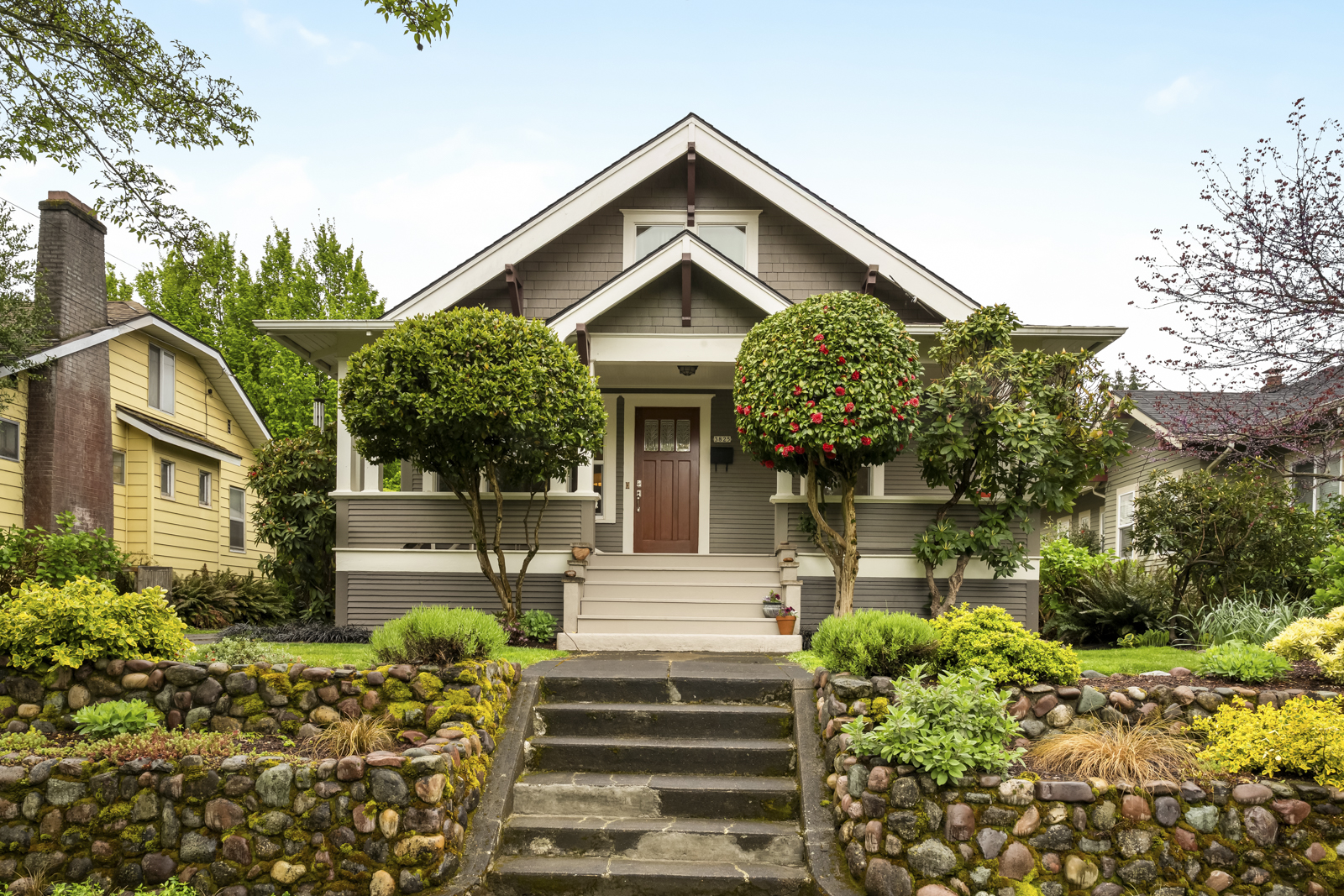 Just Listed: Updated Craftsman in the Heart of the Overlook Triangle